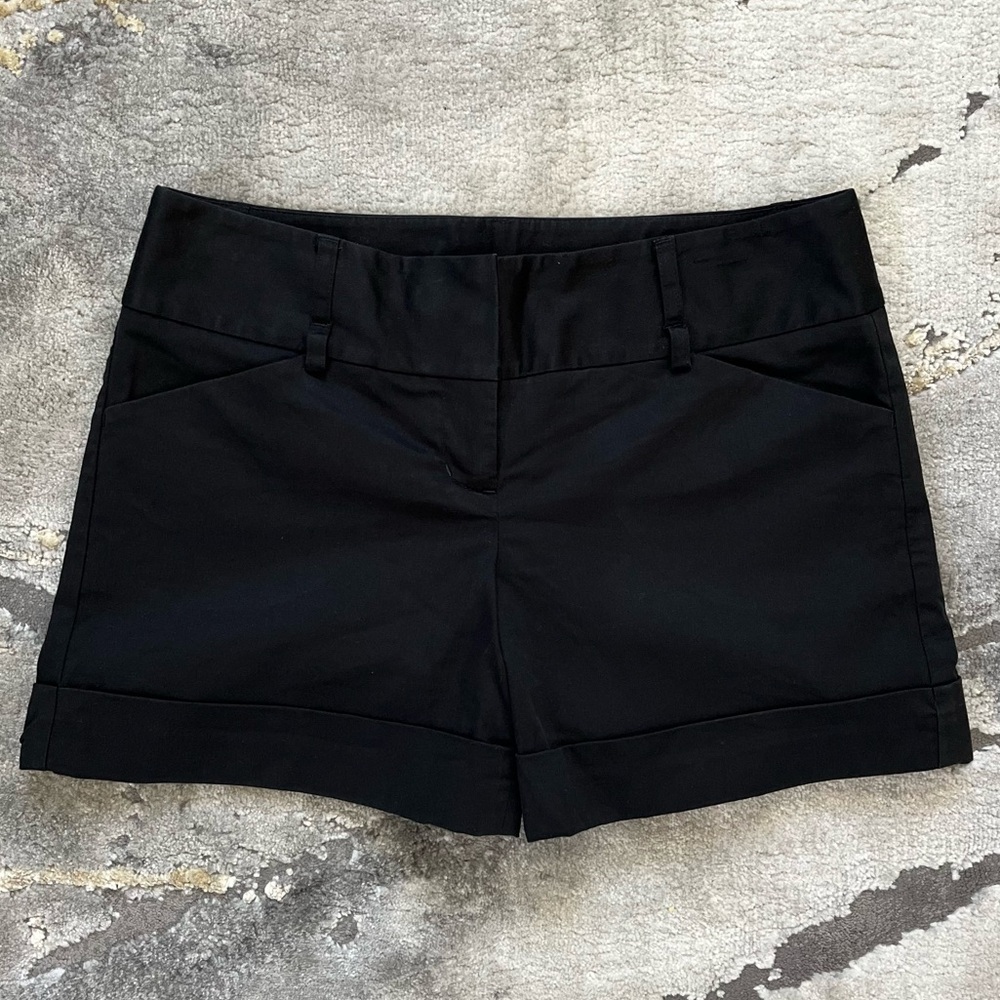 Rare vintage Express Design Studio 90s / y2k black chino dress shorts 🖤